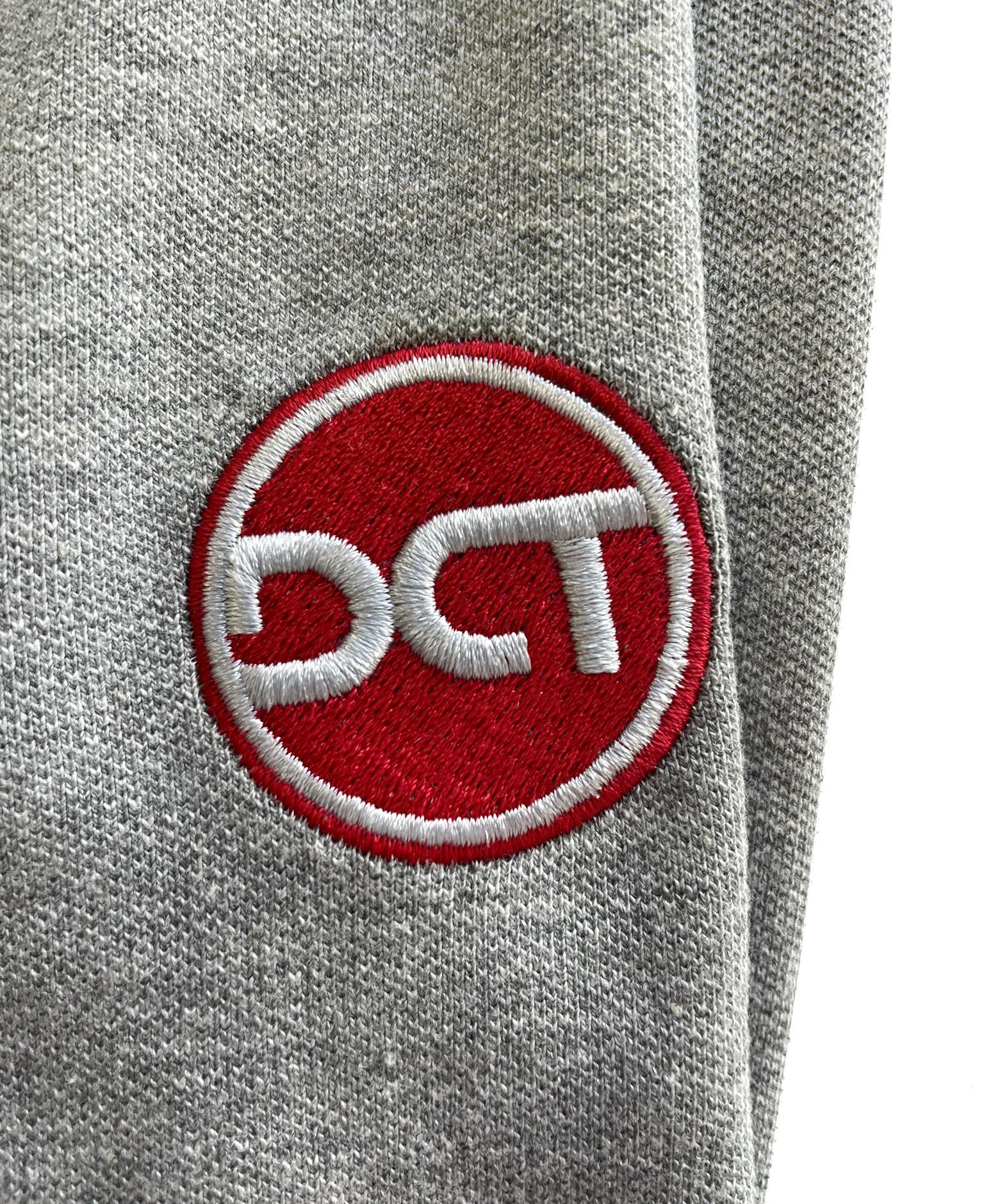 Firemní oblečení logo firmy DCT výšivka logo
